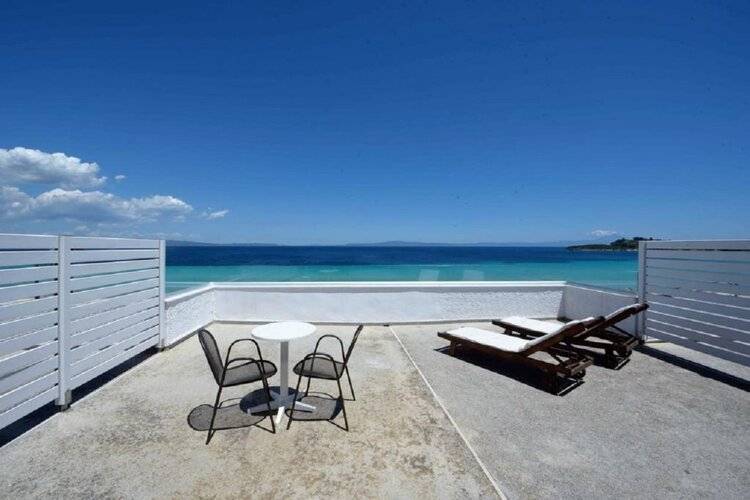 Antigoni Beach Resort