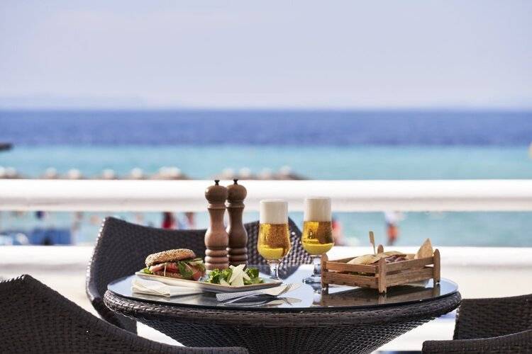 Antigoni Beach Resort