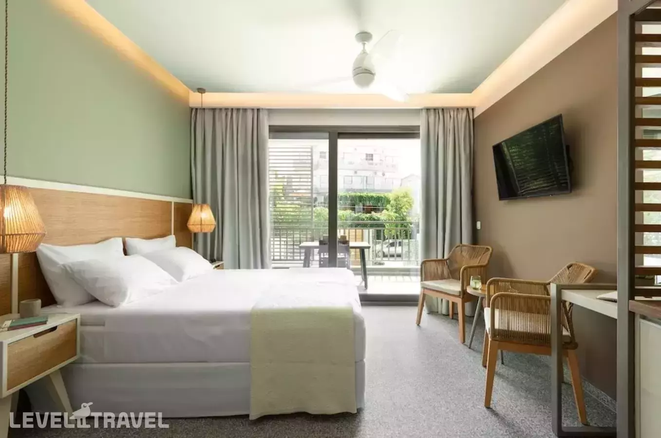 Eco Green Residences & Suites