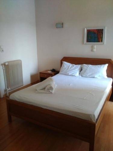 Glaros Hotel