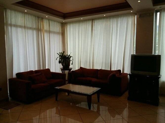 Glaros Hotel