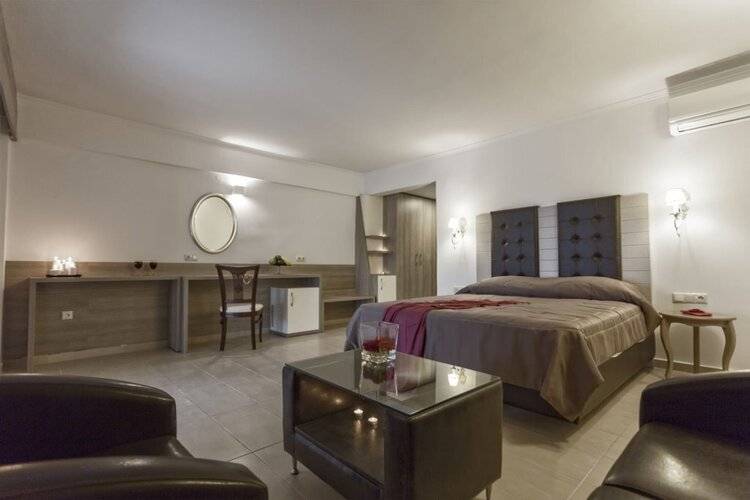 Lagomandra Hotel & Spa