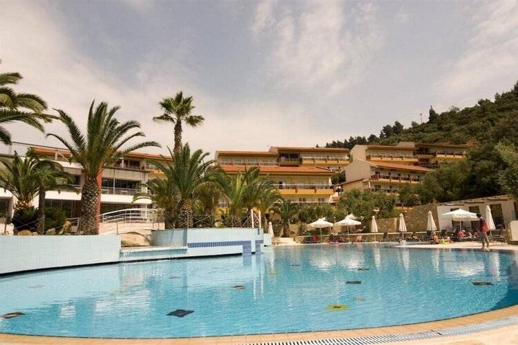 Lagomandra Hotel & Spa