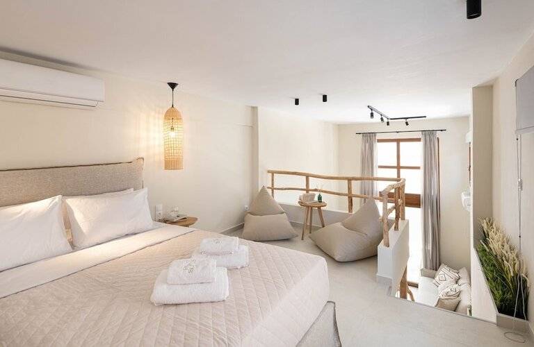 Palm Suites
