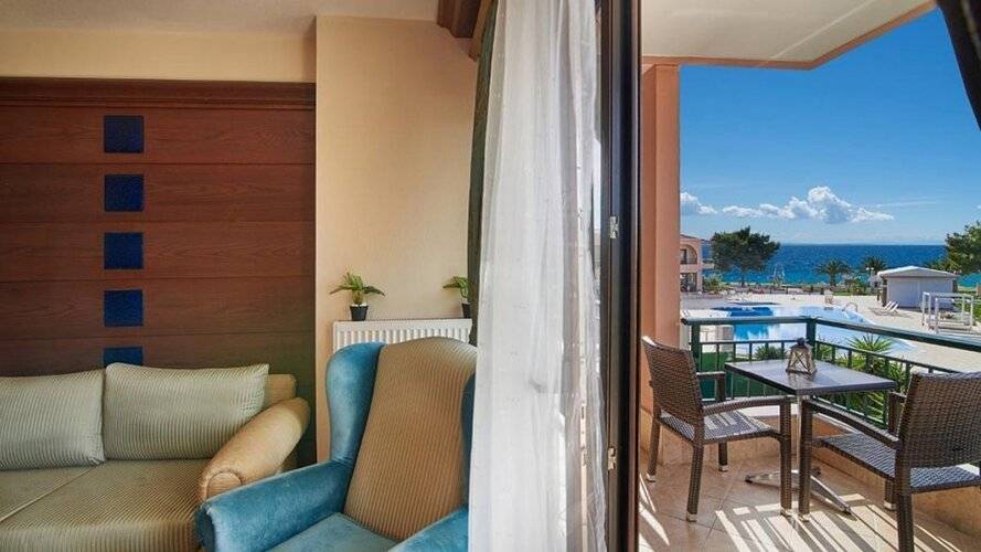 Toroni Blue Sea Hotel & Spa
