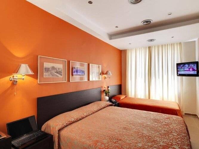 Phidias Piraeus Hotel