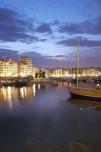 Phidias Piraeus Hotel