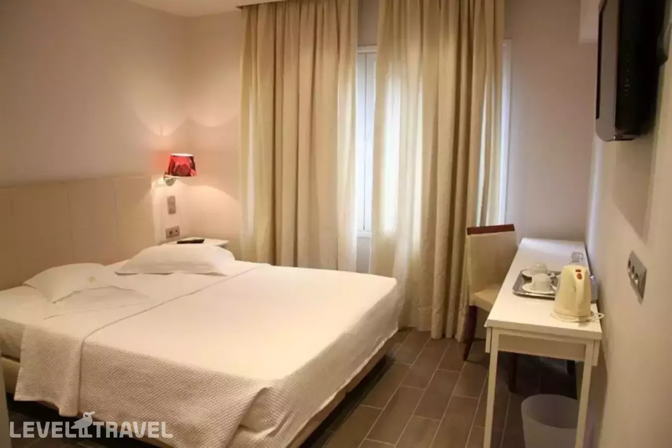 Piraeus City Hotel