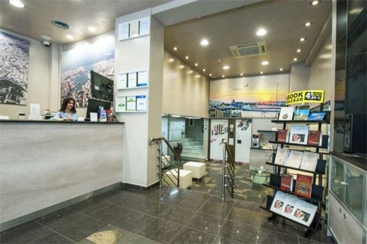 Piraeus City Hotel