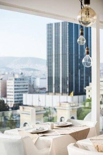 Piraeus City Hotel