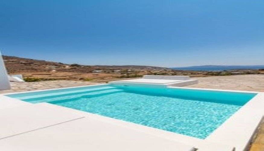 Casagreek Tinos