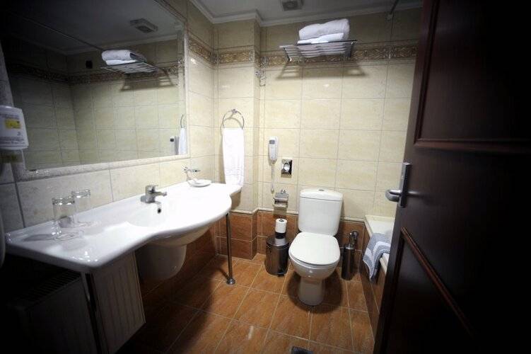 Avalon Airport Hotel Thessaloniki