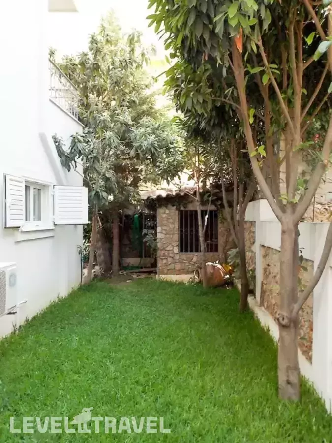 Nea Filadelfia Spacious Apartment With Garden