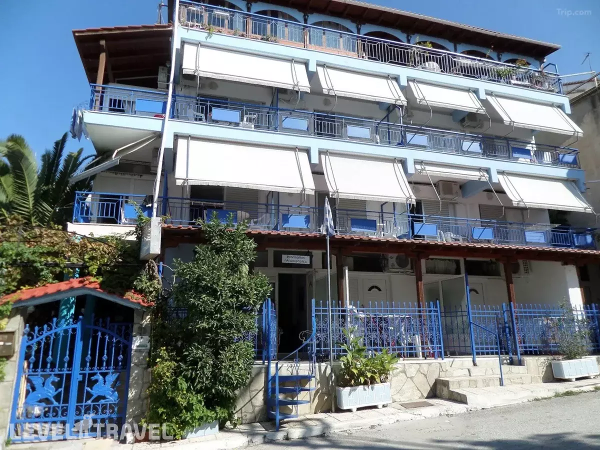Artemis Studios & Apartments