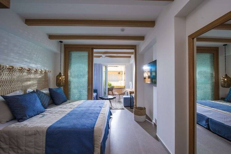 Omiros Boutique Hotel (Adults Only 18+)