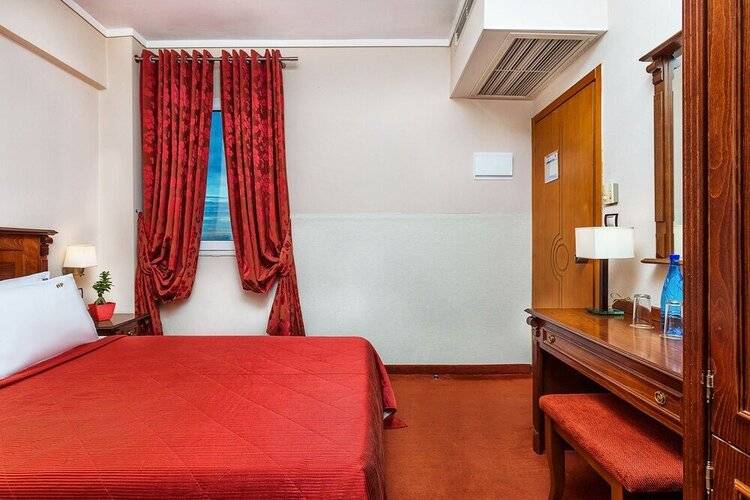 Perea Hotel