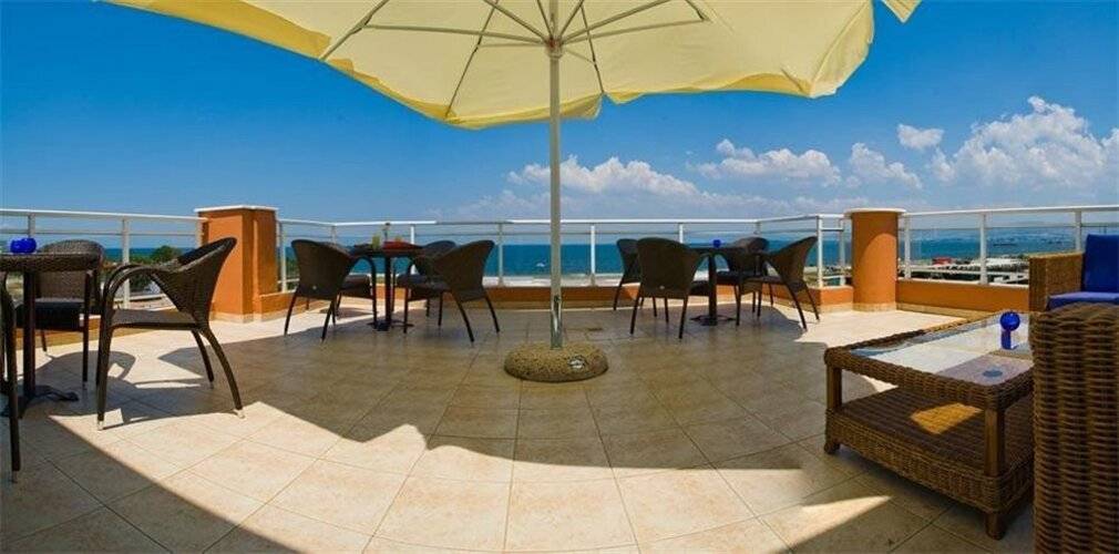 Perea Hotel