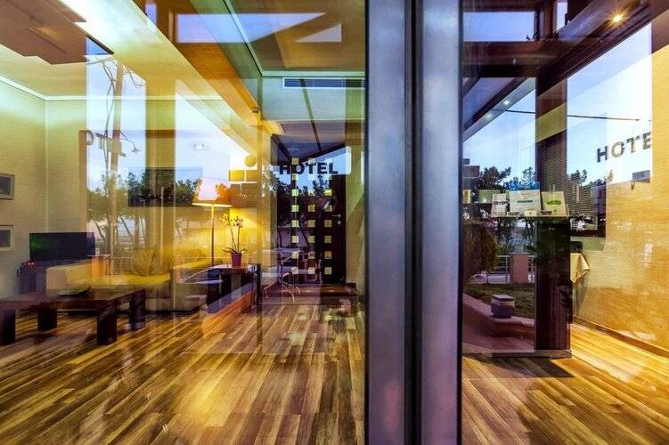 Perea Hotel
