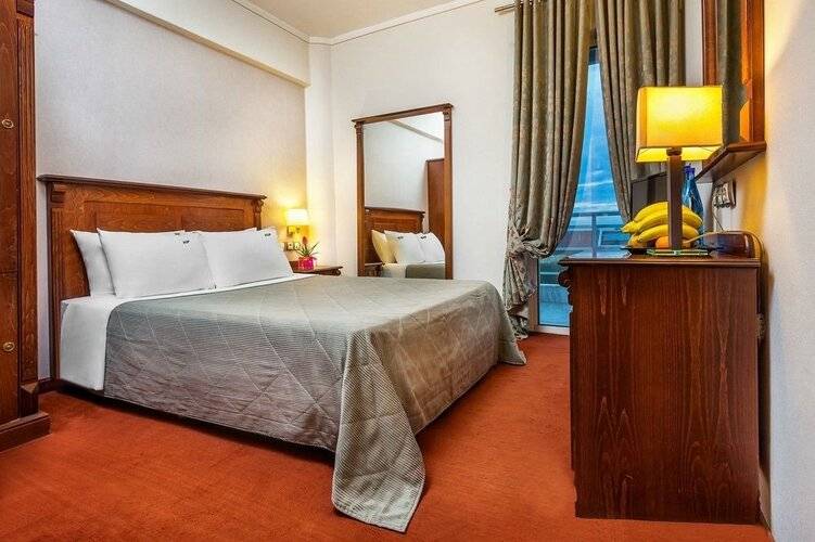 Perea Hotel