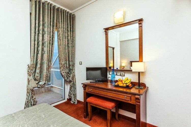 Perea Hotel