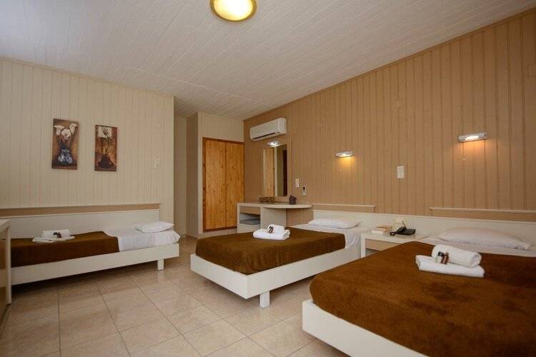 Idi Hotel