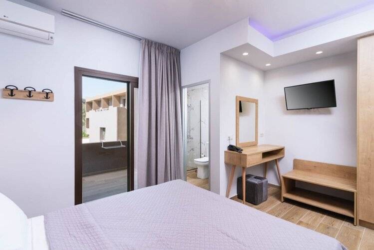 Idi Hotel