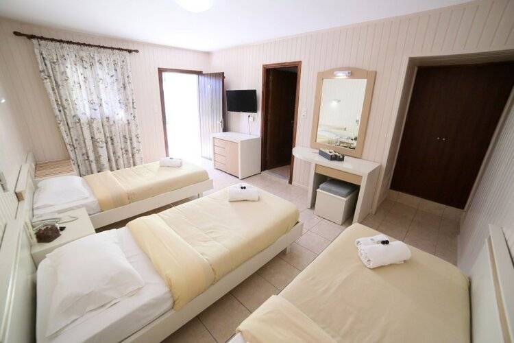 Idi Hotel