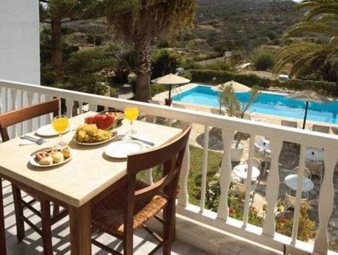 Marina Hotel