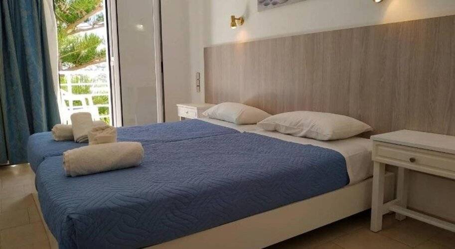 Marina Hotel