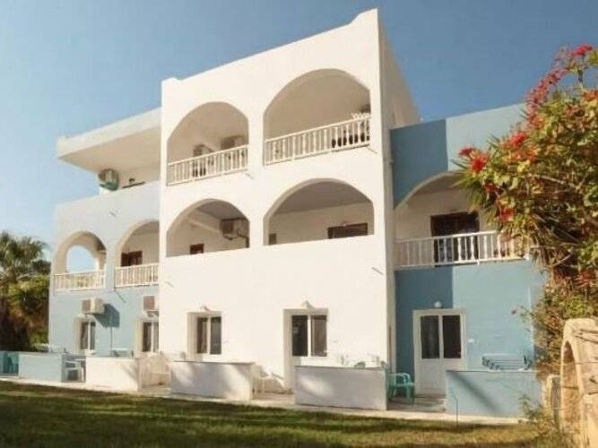 Marina Hotel