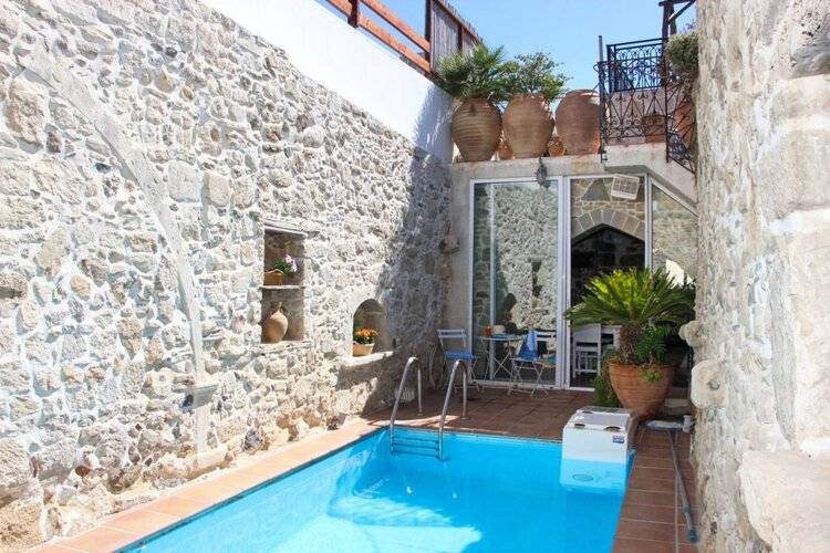 Cretan Villas