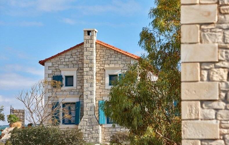 Orelia Cretan Villas & Deluxe Apartments