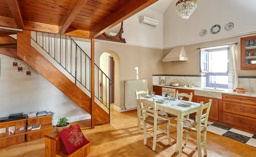 Orelia Cretan Villas & Deluxe Apartments