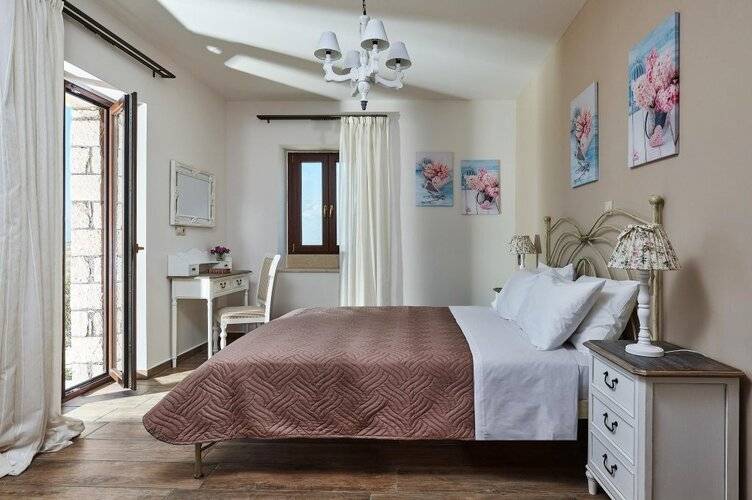 Orelia Cretan Villas & Deluxe Apartments