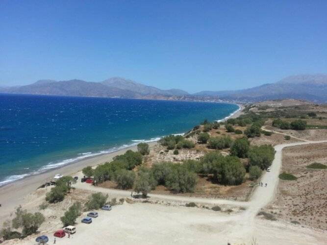 Vintage House Studio's Pitsidia