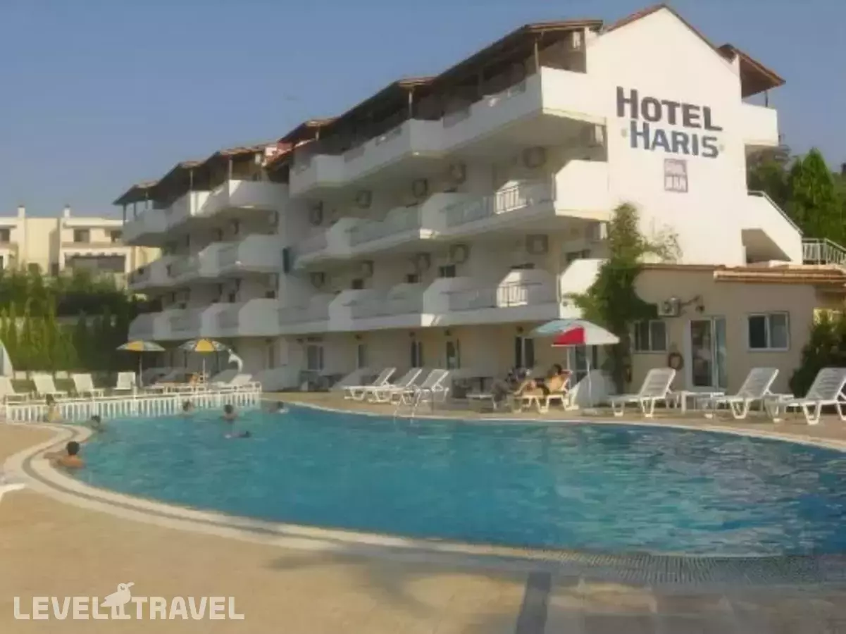 Haris Hotel