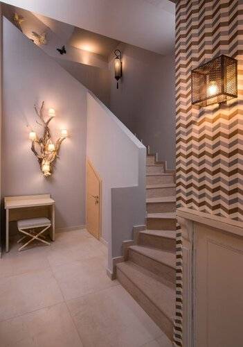 Neikos Mediterraneo Luxury Suites