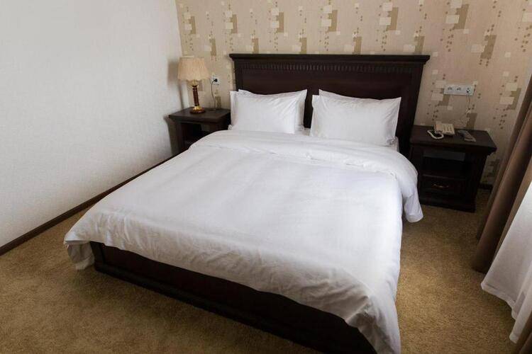 Alexandr Hotel