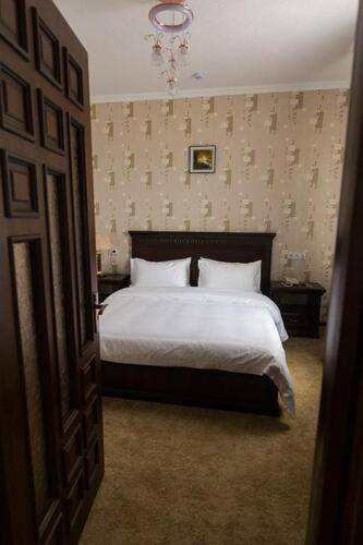 Alexandr Hotel