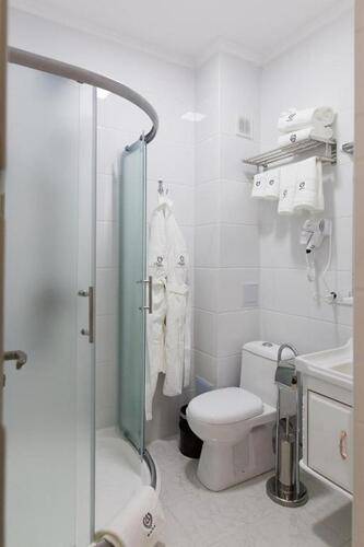Alexandr Hotel