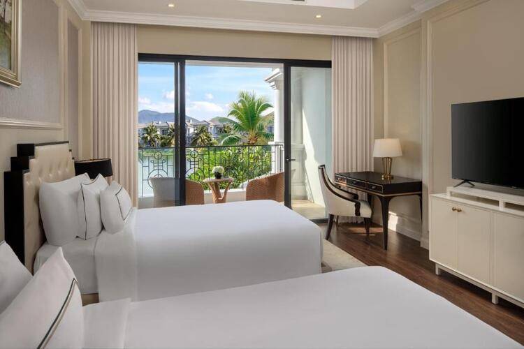 Melia Vinpearl Cam Ranh
