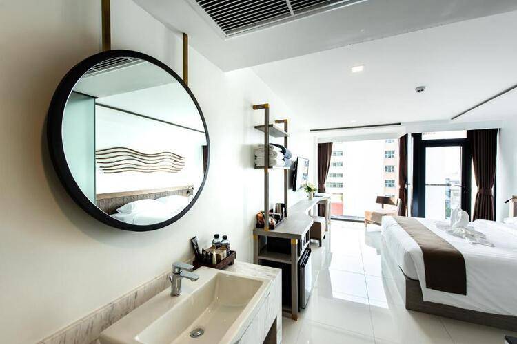 Blackwoods Hotel Pattaya