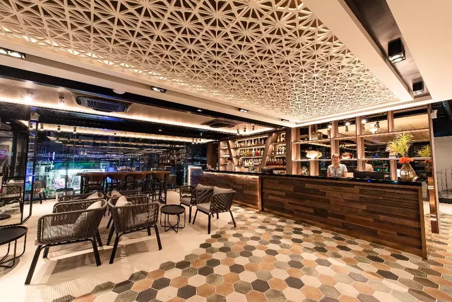 Blackwoods Hotel Pattaya