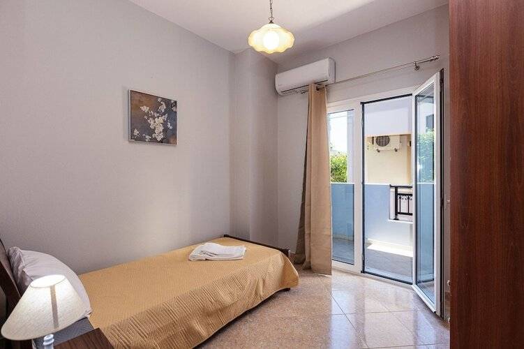 Helena's Aparthotel