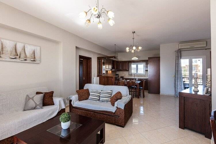 Helena's Aparthotel