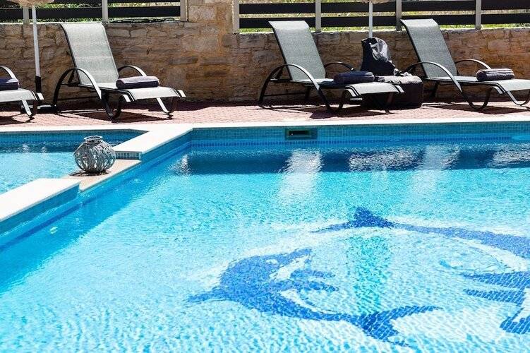 Helena's Aparthotel