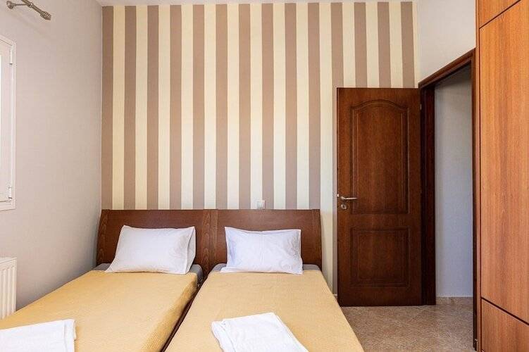 Helena's Aparthotel