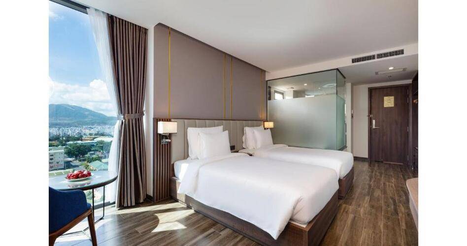 Amber Hotel