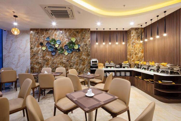 Amber Hotel