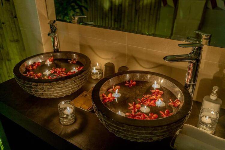 Pax Ana Doc Let Resort & Spa